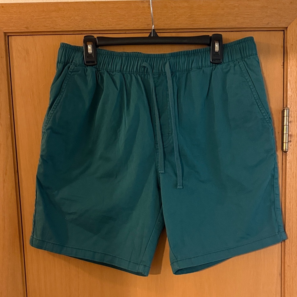 Katin Men’s Pull On Elastic Chino Shorts Green Size XL